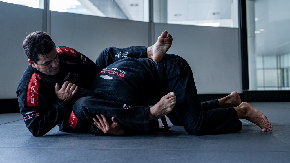 Here’s How To Execute The Peruvian Necktie In BJJ