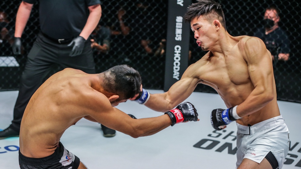 20 Advanced MMA Striking Set-Ups And Combinations You Should Add To Your Arsenal