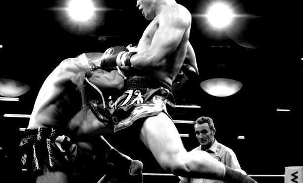 WATCH: Here’s How To Use The Jump Knee In Muay Thai (Videos)