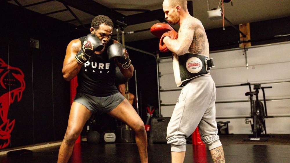 Breaking Down Jon Jones’s Style Of Fighting