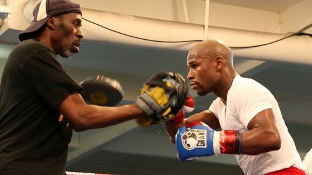 12 Boxing Techniques & Combinations From The Philly Shell