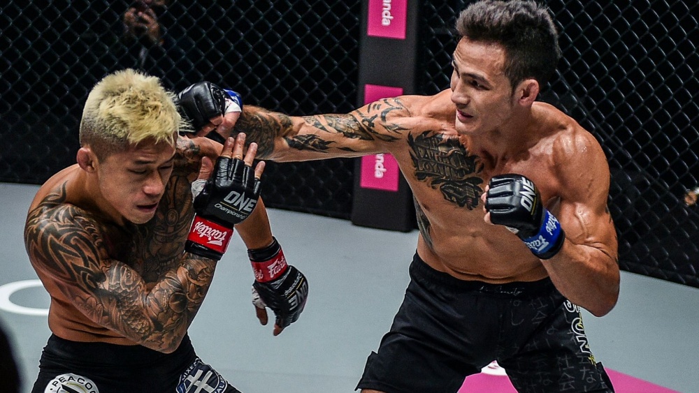 A Guide To The Southpaw Stance In MMA