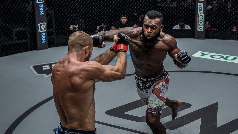 WATCH: 4 Secrets To Finally Landing That Superman Punch (Videos)